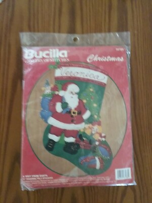 Bucilla Gallery Of Stitches '' A Visit From Santa'' 15'' Diagonal Felt Stocking Kit