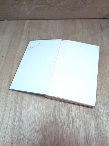 LARK ASCENDING ~ Mazo De La Roche - 1932 1st Edition HB Book ~ Macmillan & Co - Picture 5 of 12