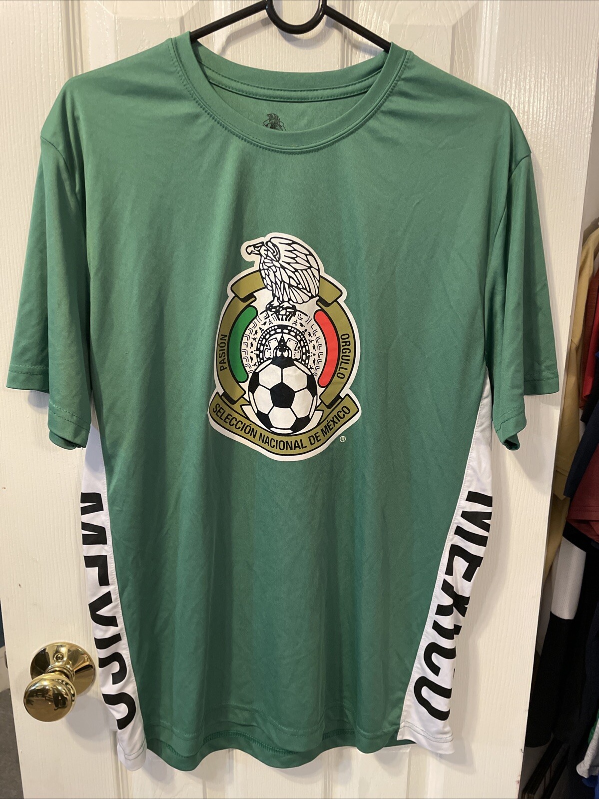 Team Mexico National Football Soccer Men's Green Shirt Size XL