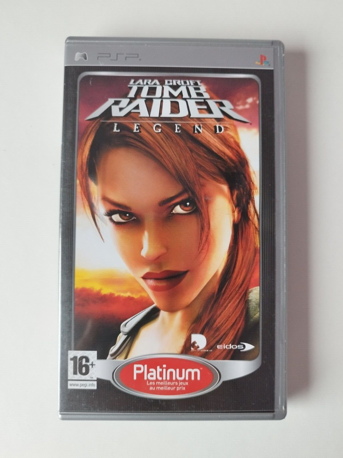 Lara Croft Tomb Raider Legend - Sony PSP - Platinium Complet FR