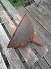 ENTONNOIR ANCIEN METAL