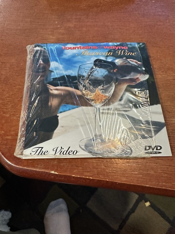 Fountains of Wayne Mexican Wine Promo DVD Single 2004 EMI Rare Vintage HTF