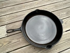Vintage Cast Iron Skillet Unmarked #14