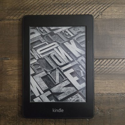 Amazon Kindle EY21 Paperwhite 5th Generation eReader 6-inch