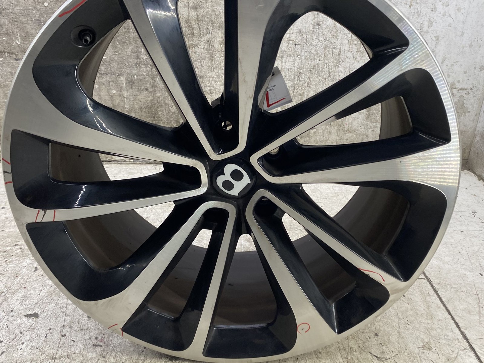 2015-2020 BENTLEY BENTAYGA (C) 21x10 10-SPOKE WHEEL RIM B/P 5x130mm 36A601025C