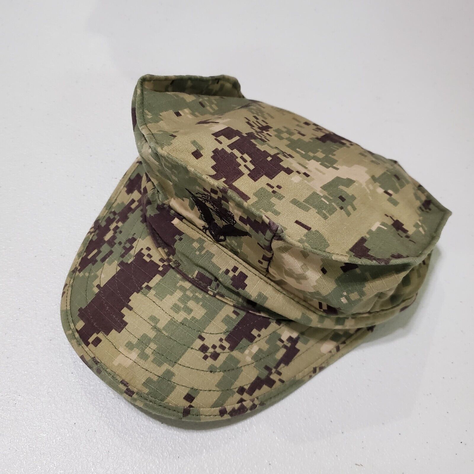 U.S. Navy Men Hat 7 1/4 Green Camo Military Cap R… - image 1