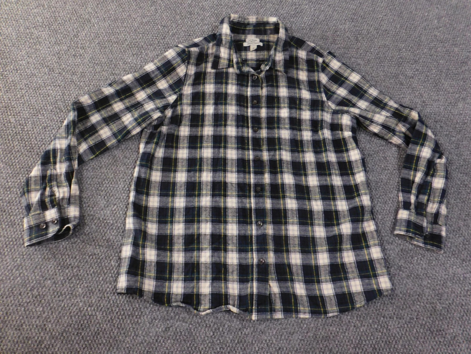 ll bean flannel shirt mens large plaid slightly fitted button casual outdoors