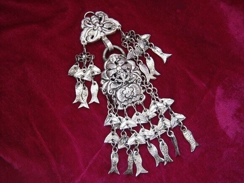 Exaggerate hand miao silver long bell tassels butterfly necklace pendant 1piece - Picture 6 of 12