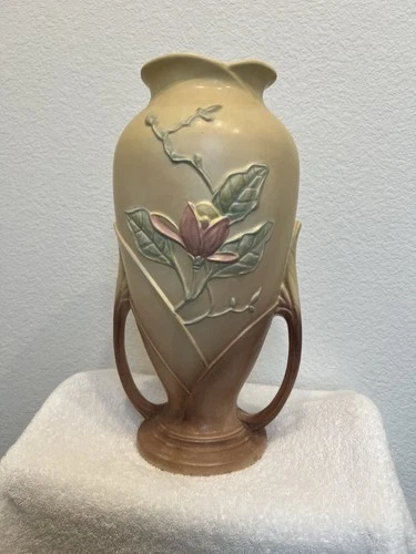 Vintage Hull Pottery Magnolia Vase w/ Handles, Hull USA – Art Deco Arts & Crafts