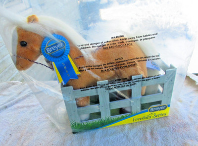BREYER FREEDOM SERIES PLUSH CHESTNUT MORGAN? NIP