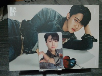 Changbin SKZ Official Mini Poster + photocard MAXIDENT (read description)