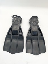 Vintage Aqualung Rocket Scuba Dive Fins. Made In The USA S1