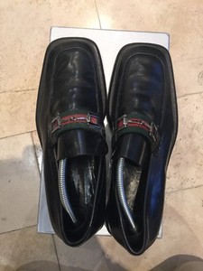 black gucci dress shoes