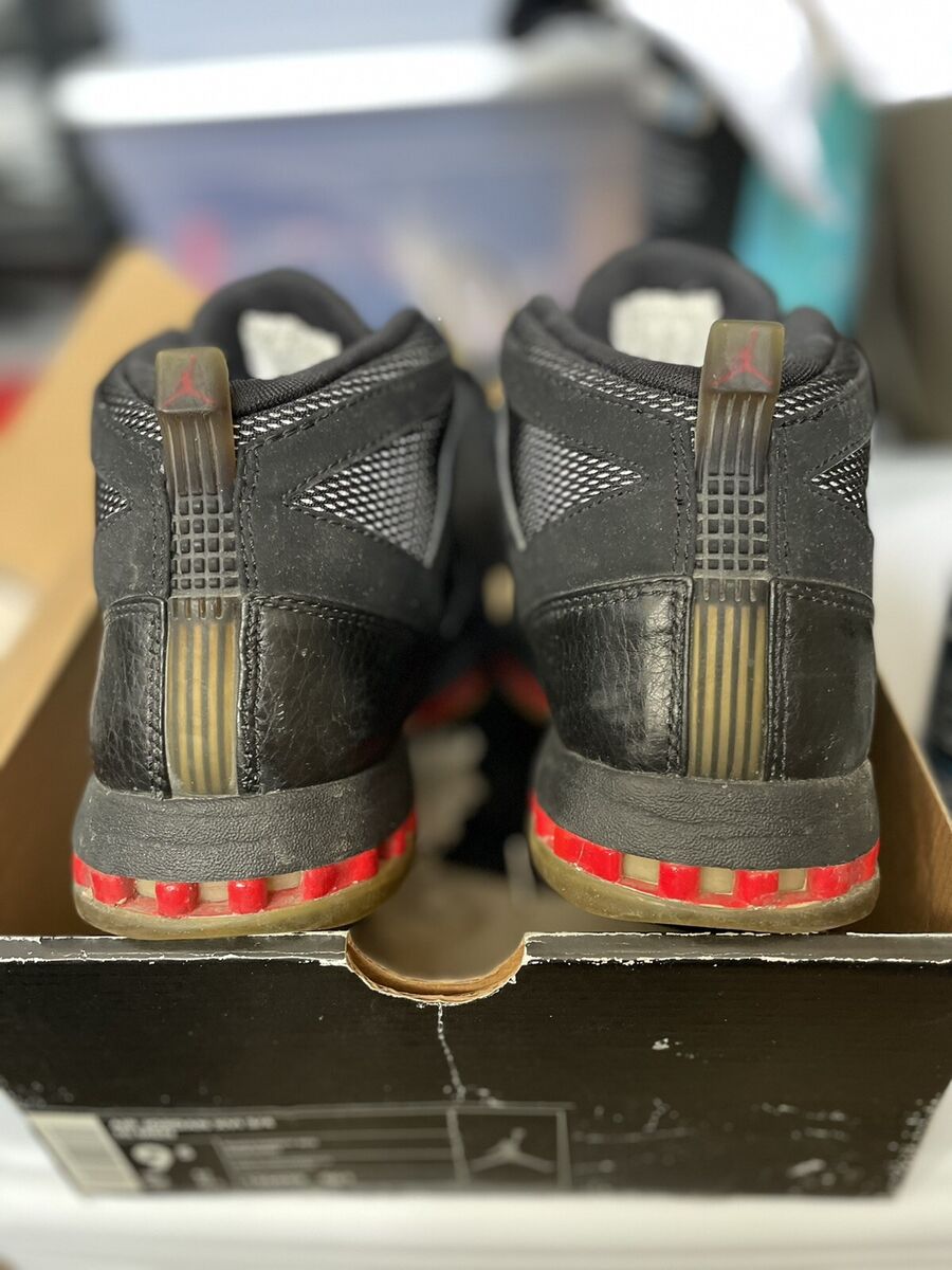 AIR JORDAN 16 XVI OG 2001 136059-061 BLACK VARSITY RED Size AIR JORDAN 16 XVI OG 2001 136059-061 BLACK VARSITY RED Size