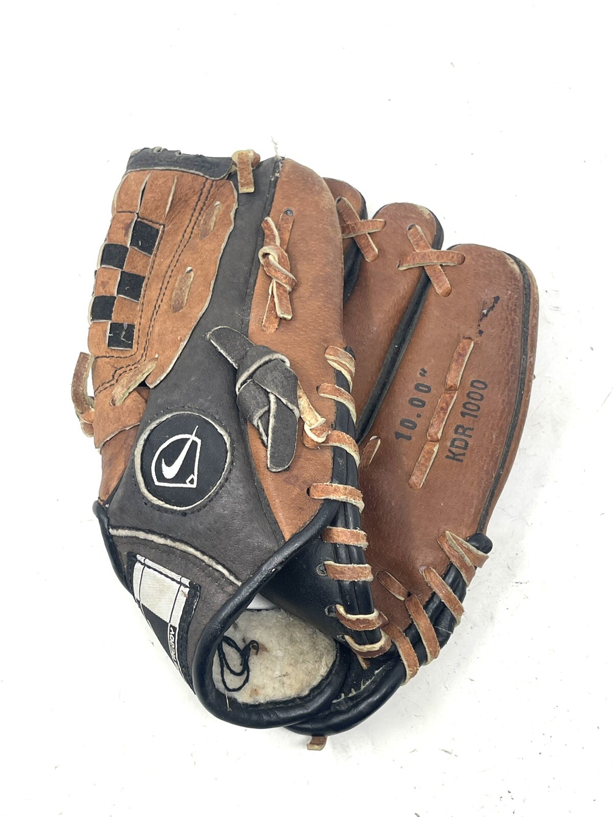 Nike Diamond Ready KDR 1000 10 Inch Right Hand Throw Basebal