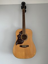 Aria Aw 20 Ln With The Hummingbird Pickplate