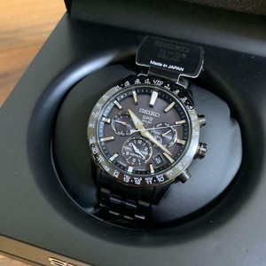 seiko black titanium watch