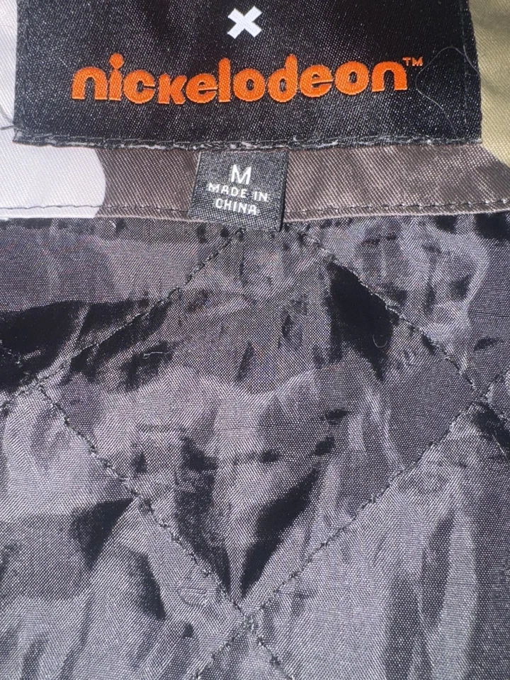 Chaqueta de bombardero acolchada negra para niños Members Only Rugrats Nickelodeon, mediana Foto 4 de 4