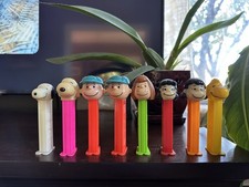 8 Vintage Charlie Brown, Lucy, Peppermint Patty, Snoopy, Woodstock Pez