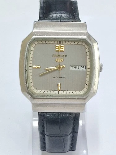 Vintage Seiko Automatic Date Day Dial Wrist Watch  SM134