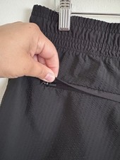 Athleta Black Textured Brooklyn Short