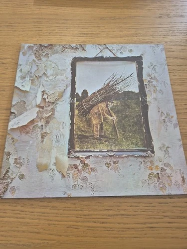 LED Zeppelin IV Vinyl Record (1971, Atlantic Records) Version 3