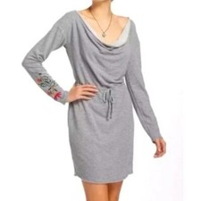 Dolan TShirt Anthropologie Port Maria Gray Floral Embroidered Sweatshirt Dress M