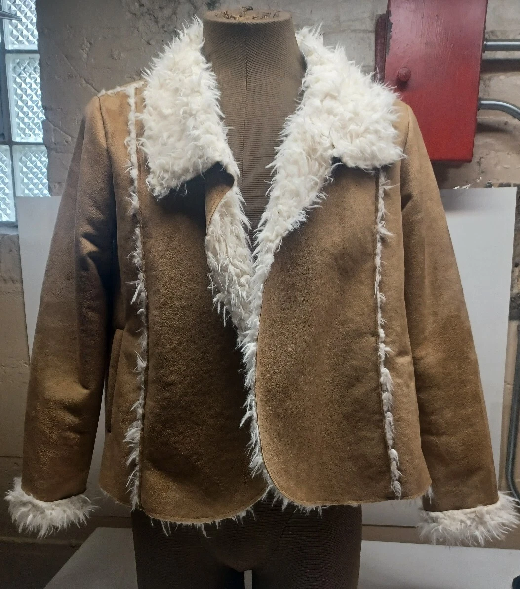 Billabong fuzzy jacket outlet