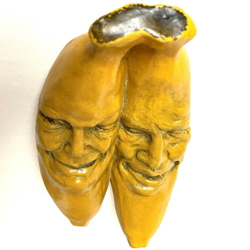 Handmade Banana Sculpture, Wall Art for All Seasons, Great Home Decor - Afbeelding 4 van 12