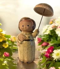  Fitz & Floyd stoneware kids figurine with umbrella 1974