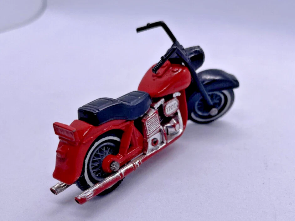 MATCHBOX SUPERFAST 1980 || PRE-PRO || #50 Harley Davidson -Red/Black Bars & Seat - Image 2 of 3