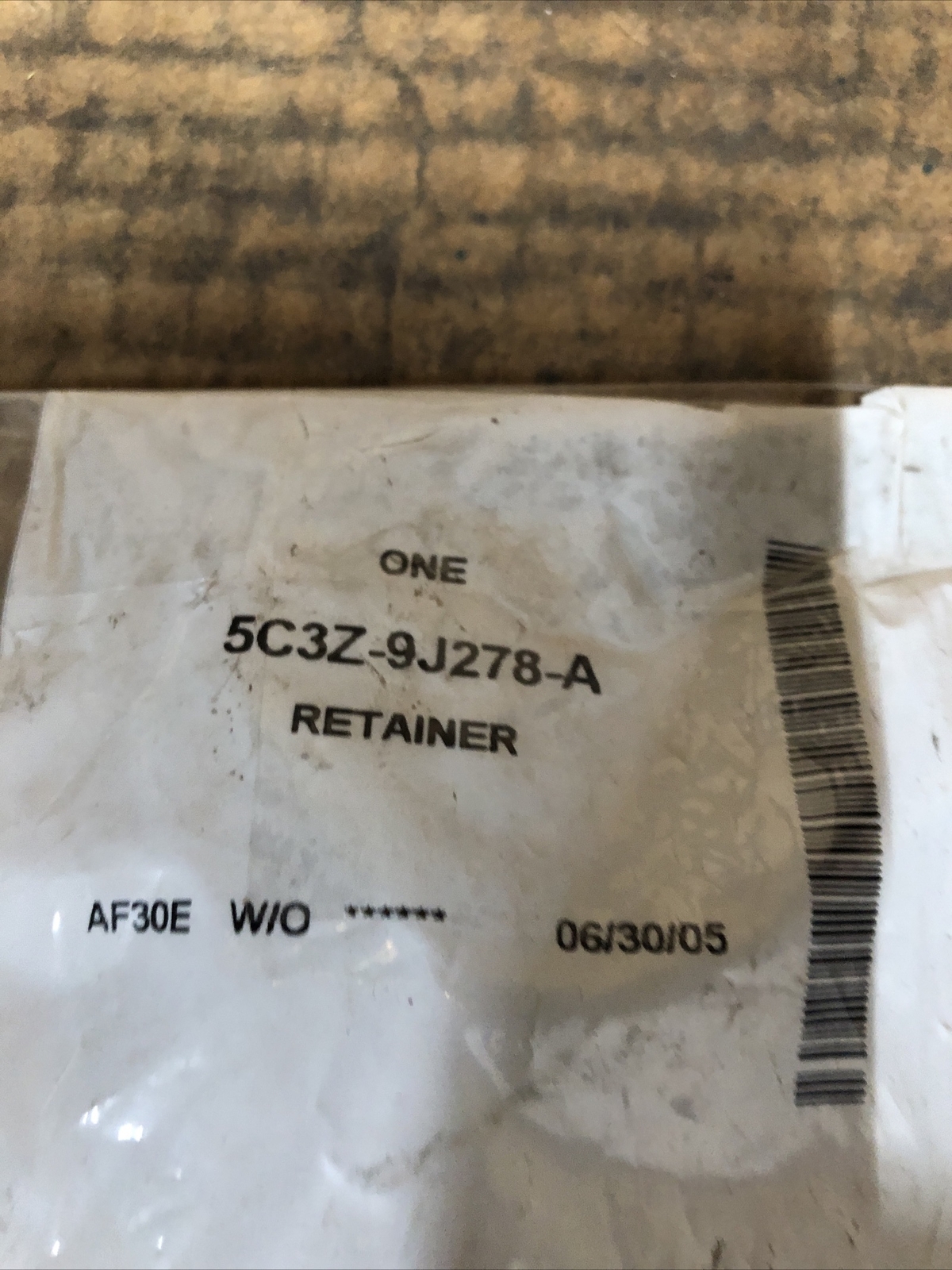 New Old Stock Ford Fuel Line Retainer Part 5C3Z9J278A. eBay