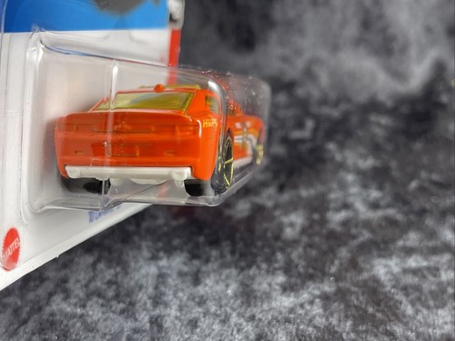 Hot Wheels 2023 HW Rescue 3/10 Orange '10 Chevrolet Camaro SS Fire Chief - 第 7/9 張圖片