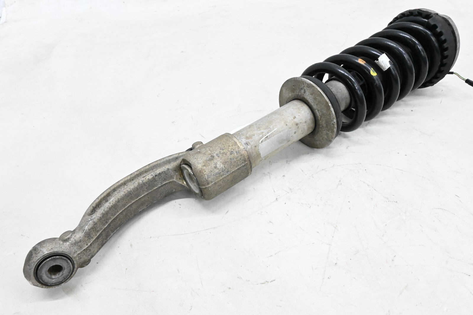 ⭐ 14-19 Maserati Quattr Ghibli Awd Front Right or Left Shock Strut Absorber Oem