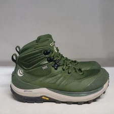 Topo Trailventure 2 WP Olive/Tan Womens Size 8.5M