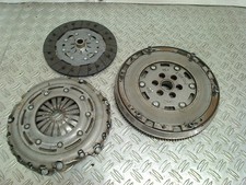 Kit d'embrayage Peugeot 208