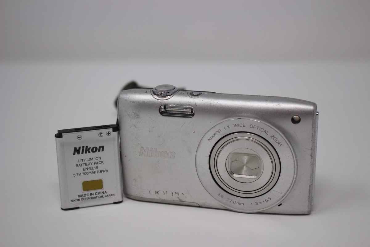 Nikon COOLPIX S3200 16.0MP Digital Camera - Silver for sale online