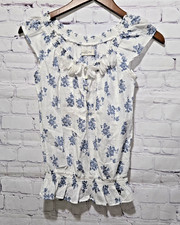 Abercrombie Fitch Babydoll Blouse White Blue Floral Smocked Neck Waist Size XS