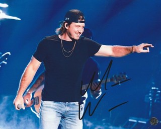 Morgan Wallen Autographed In Concert 8x10 Photo with COA Matching Hologram