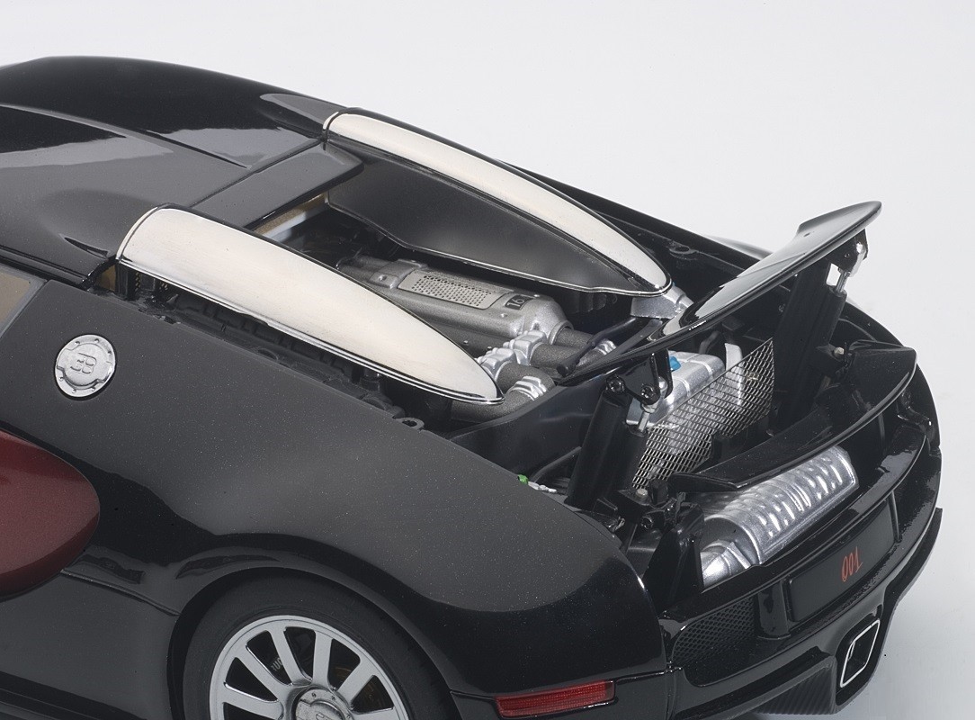オートアート AUTOart 1/18 BUGATTI 16.4 VEYRON 1/18 AUTOart Bugatti EB 16.4 Veyron Sang Noir Black Car Model
