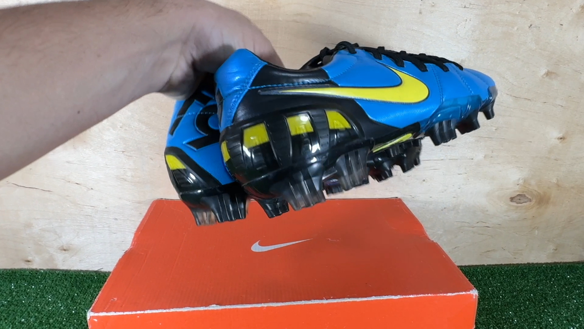 Nike Total 90 Laser III FG 385423-471 Elite Blue boots Cleats mens