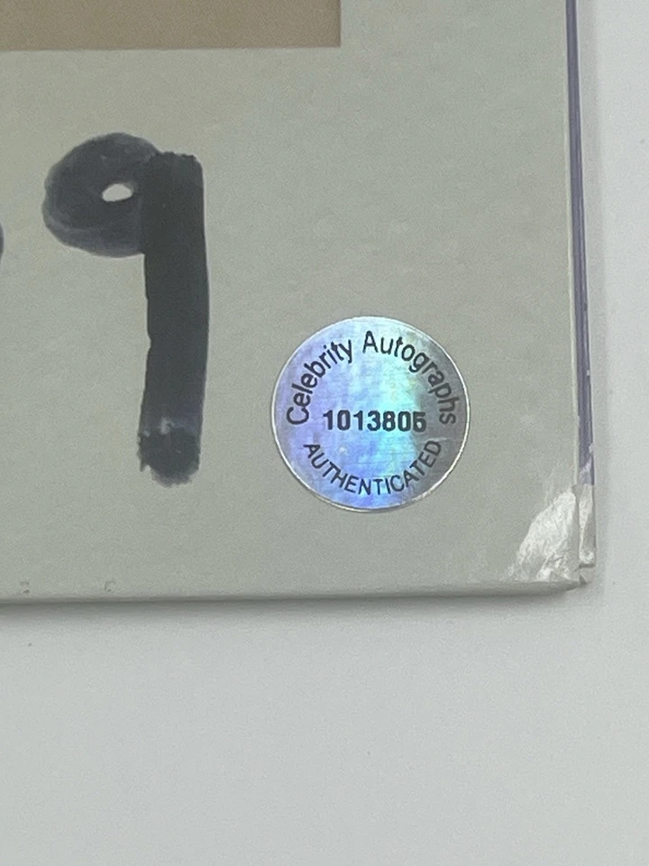 TAYLOR SWIFT “1989” Signed LP Record Vinyl Autographed with COA - Image 2 of 4