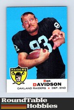 1969 Topps Football Oakland Raiders Ben Davidson #128