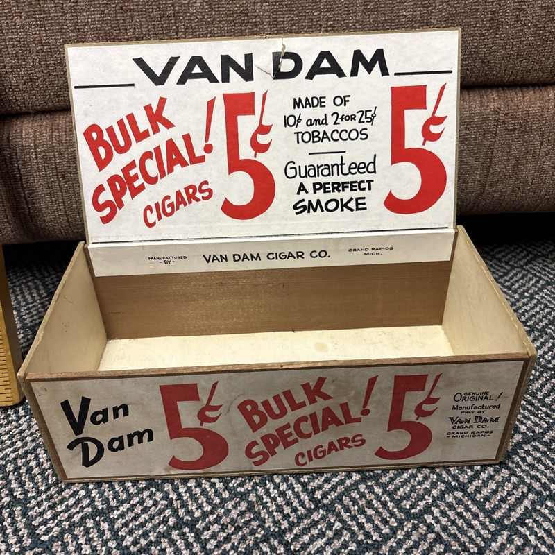 Vintage 5 cent VAN DAM CIGAR CO. Box Tobacco Advertising Collectible Man Cave