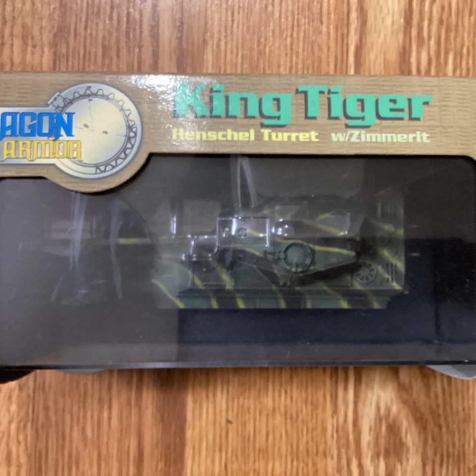 Dragon Armor 1:72 King Tiger Henschel Turret w/Zimmerit 1/sPzAbt 101 France 1944 - Image 2 of 3