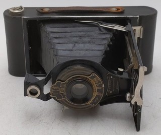 Kodak No. 2C Vintage Brownie Folding Camera