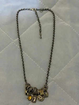 Collier breloque vintage Brighton ton argent or ambre 50 cm - Photo 1/4