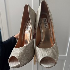 Badgley Mischka Metallic Silver Peep Toe Platform Pumps Size 6.5M