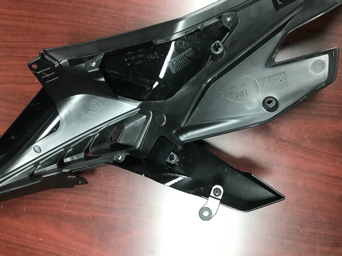 OEM Kawasaki 23 24 ZX4RR Right Tank Cowl Upper Fairing Panel