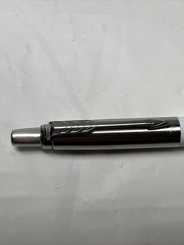 Bolígrafo Parker Blanco NUEVO SIN DEFECTOS DE CAJA Foto 2 de 3